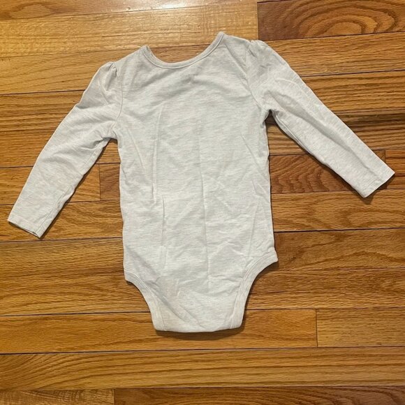 Girls 18 Month Long Sleeve Onesies 7-Piece Lot - Picture 11 of 15